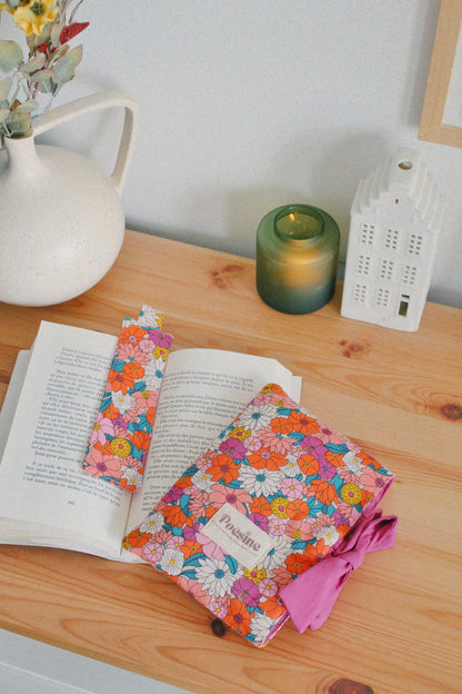 Pochette à livre et marque-page