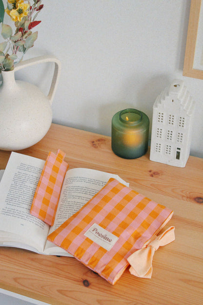 Pochette à livre et marque-page