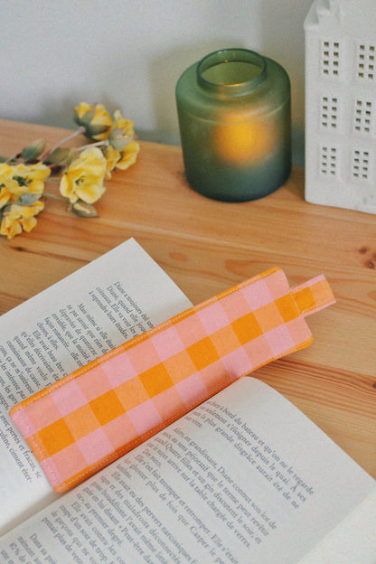 Pochette à livre et marque-page