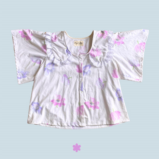 Blouse fleurie à col Claudine dentelle